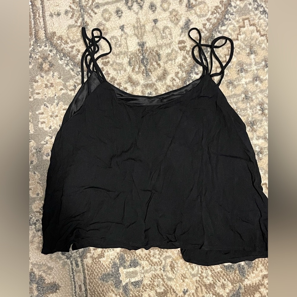 Black flowy cropped top